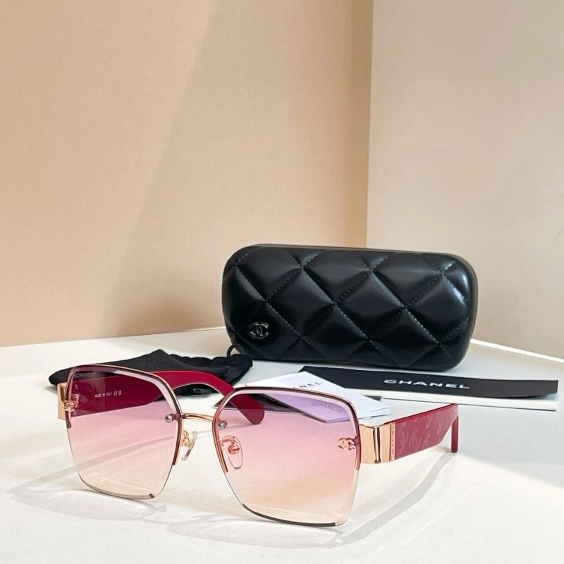 Chanel Sunglasses Modern 278425
