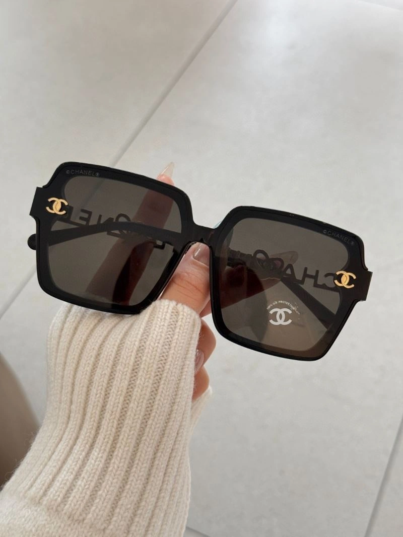 Chanel Sunglasses EyeCatching 278444