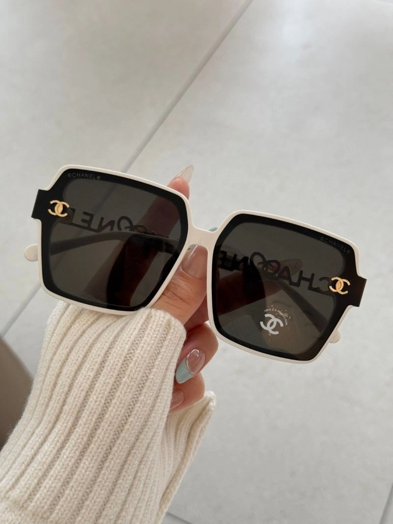 Chanel Sunglasses EyeCatching 278444