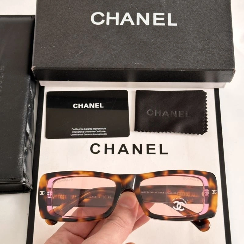 Classic Chanel Sunglasses 278412