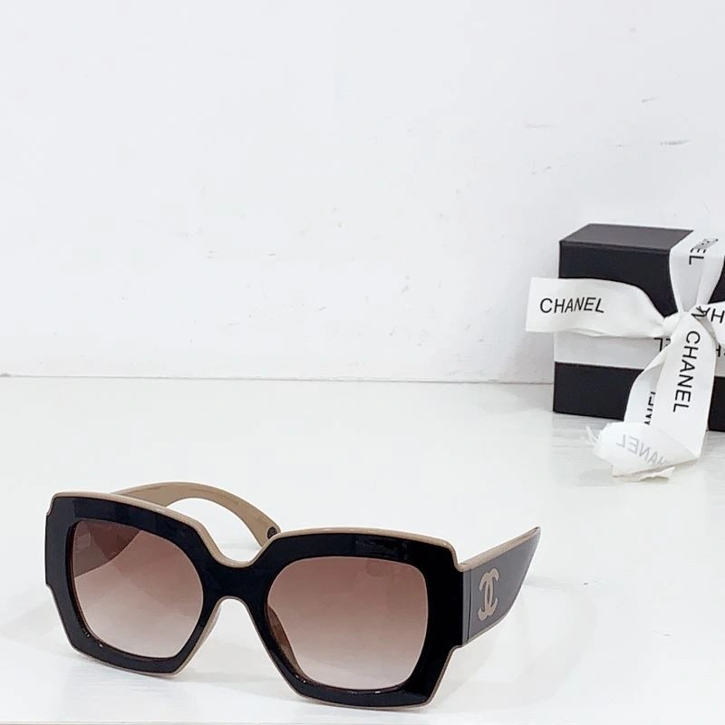 Chic Chanel Sunglasses 278437