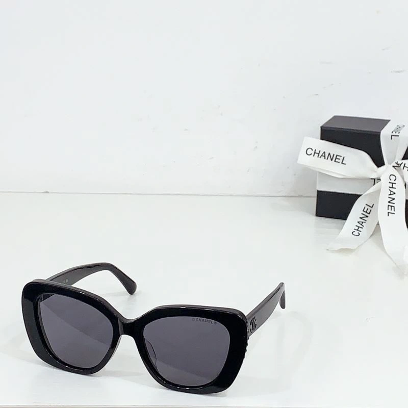Neat Chanel Sunglasses 278423