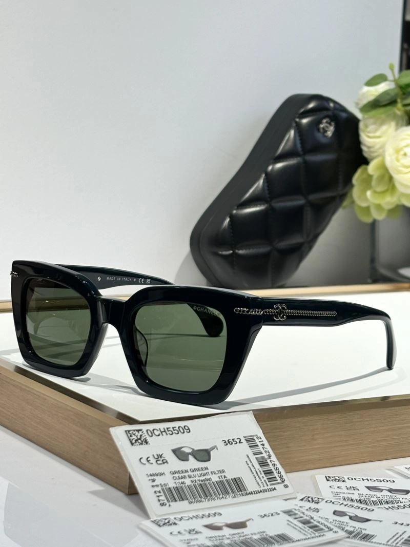 Fashionable Chanel Sunglasses 278441