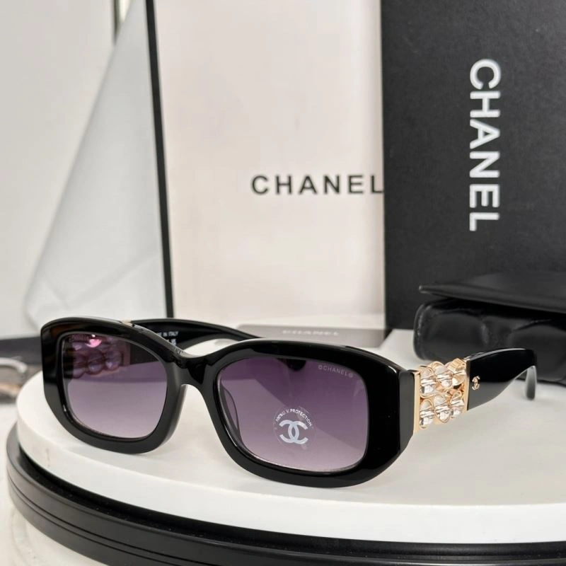 Chanel Sunglasses Sporty 278421