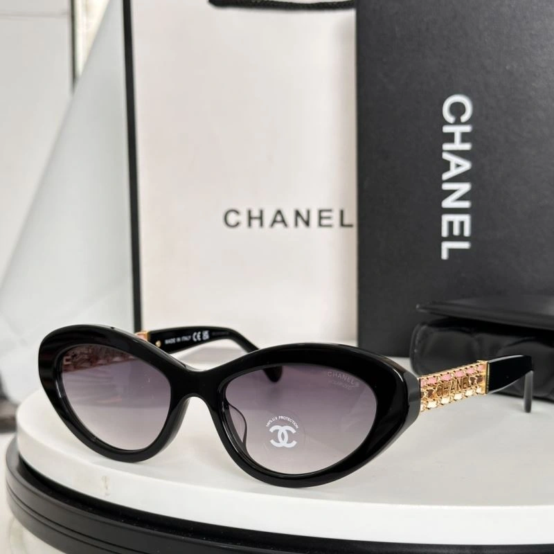 Sleek Chanel Sunglasses 278426