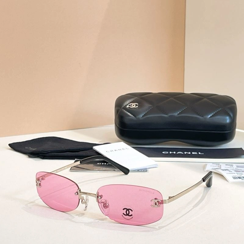 Chic Chanel Sunglasses 278396