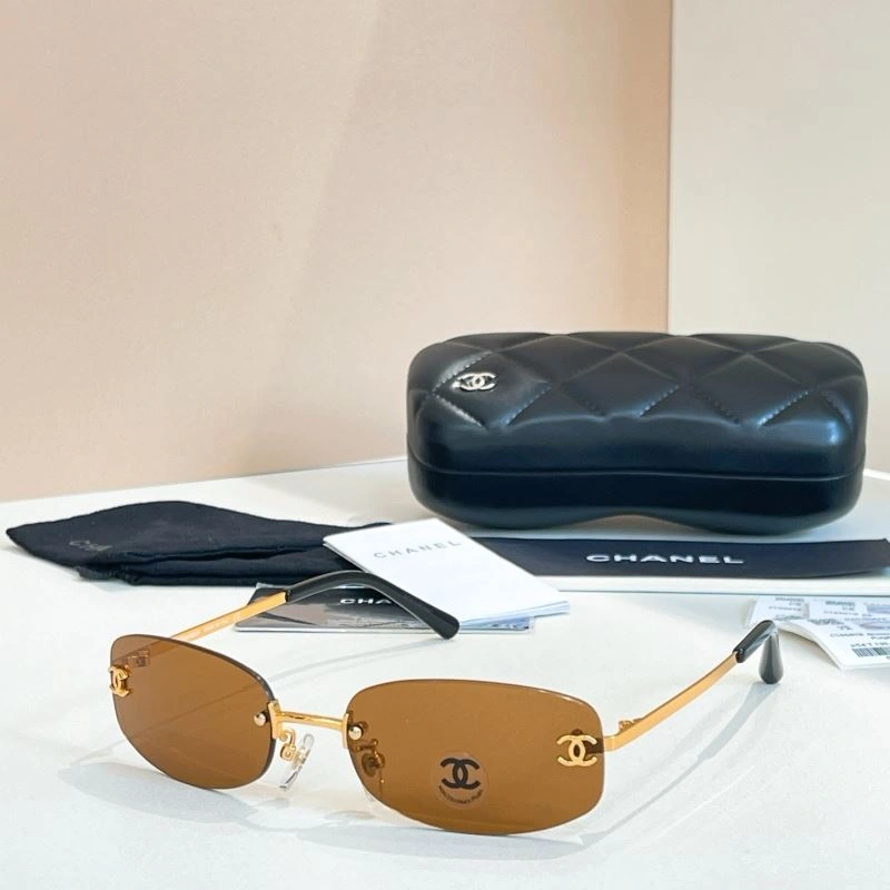 Chic Chanel Sunglasses 278396