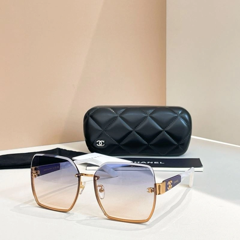 Tailored Chanel Sunglasses 278399
