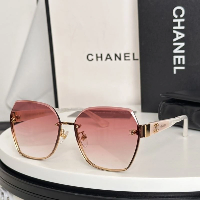 Chanel Sunglasses Trendsetting 278383