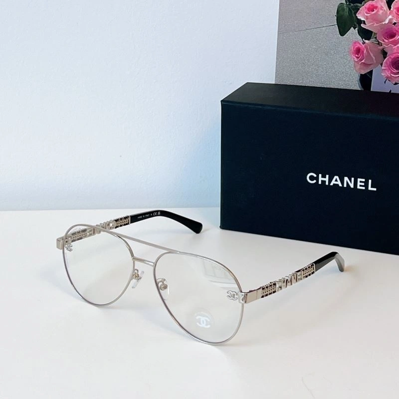 Chanel Sunglasses EasyMatch 278404