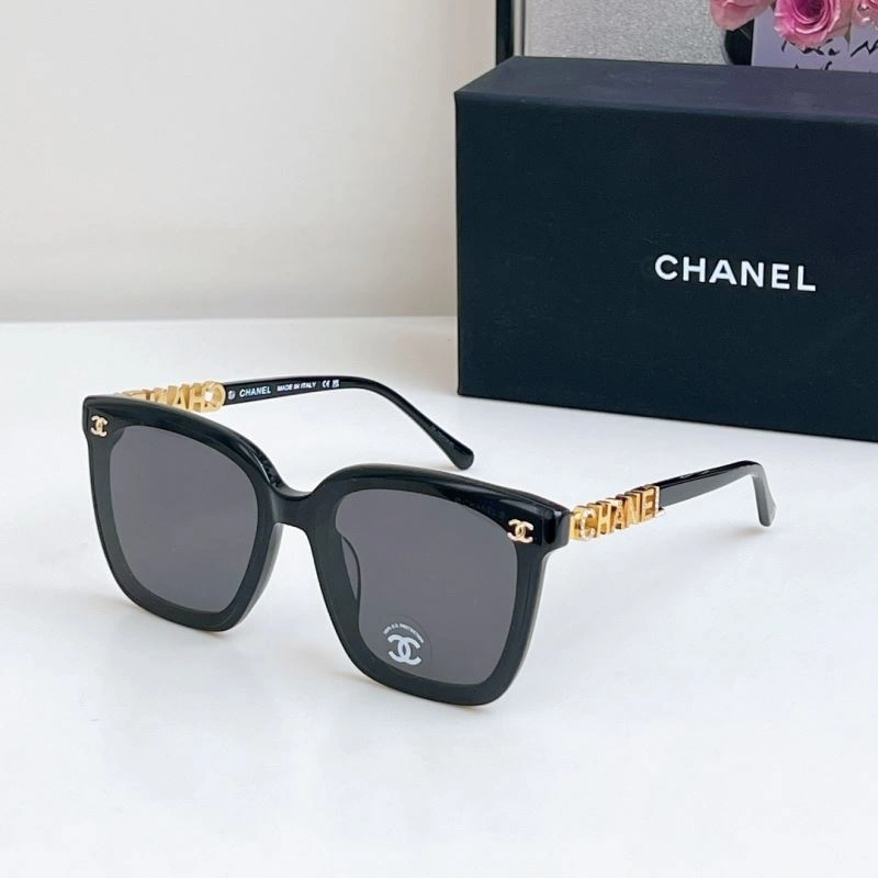 Chanel Sunglasses Bold 278393