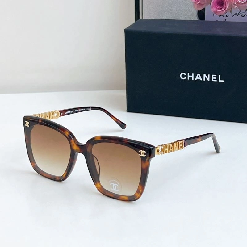 Chanel Sunglasses Bold 278393