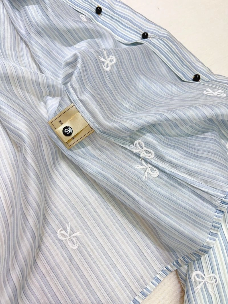 Minimalist Chanel Sunscreen Jacket 108747