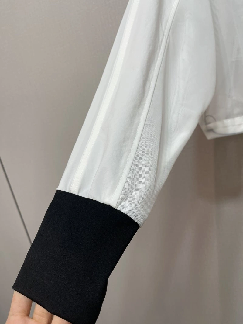 Chanel Sunscreen Jacket Unique 108748