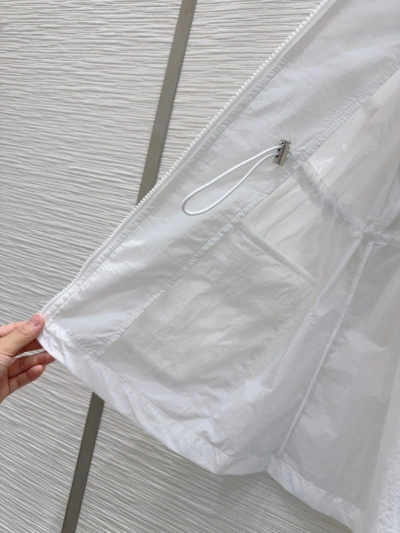 Breathable Chanel Sunscreen Jacket 110387