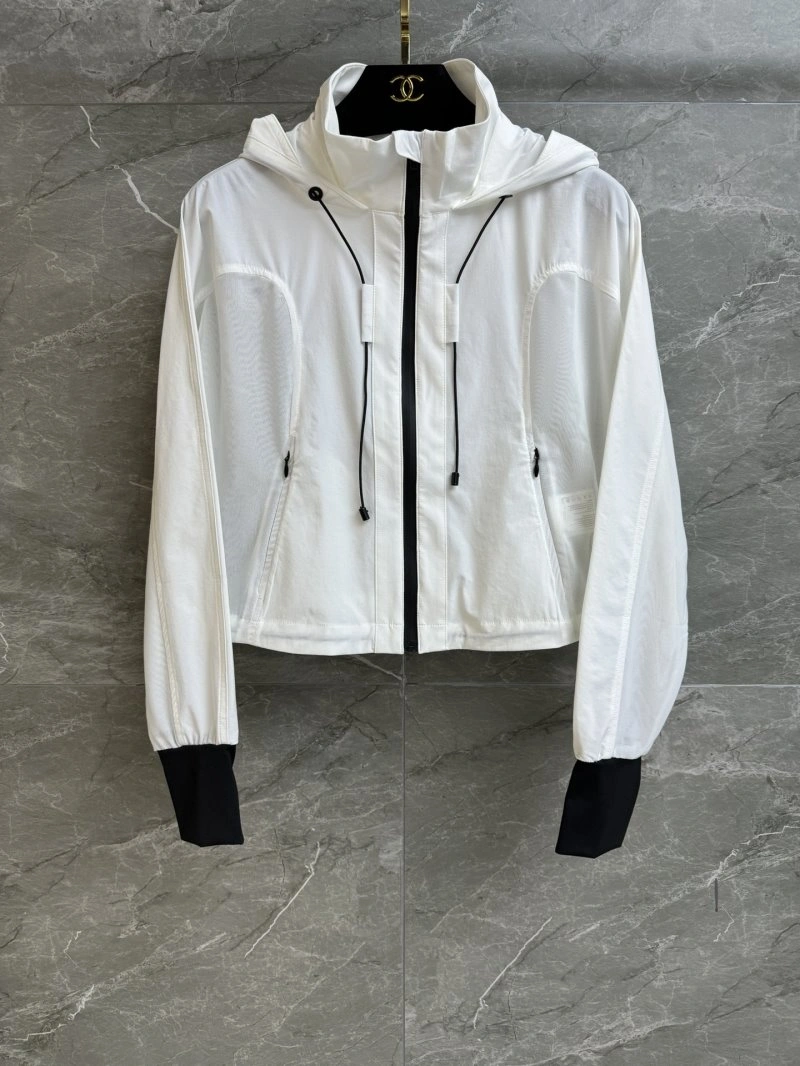Durable Chanel Sunscreen Jacket 108053