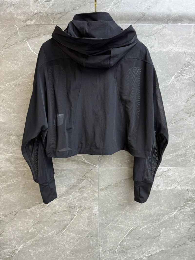 Chanel Sunscreen Jacket Durable 108049