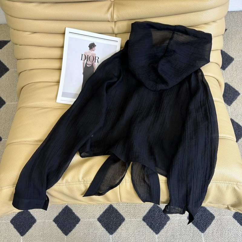 Chanel Sunscreen Jacket Cozy 109431