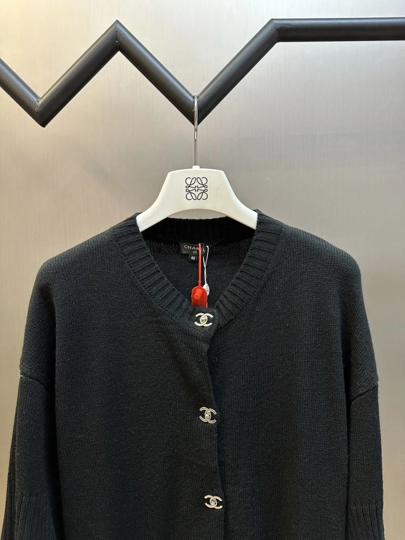 Breathable Chanel Sweaters 111397