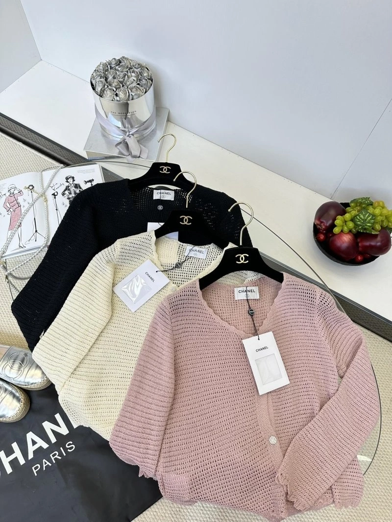 Original Chanel Sweaters 110397