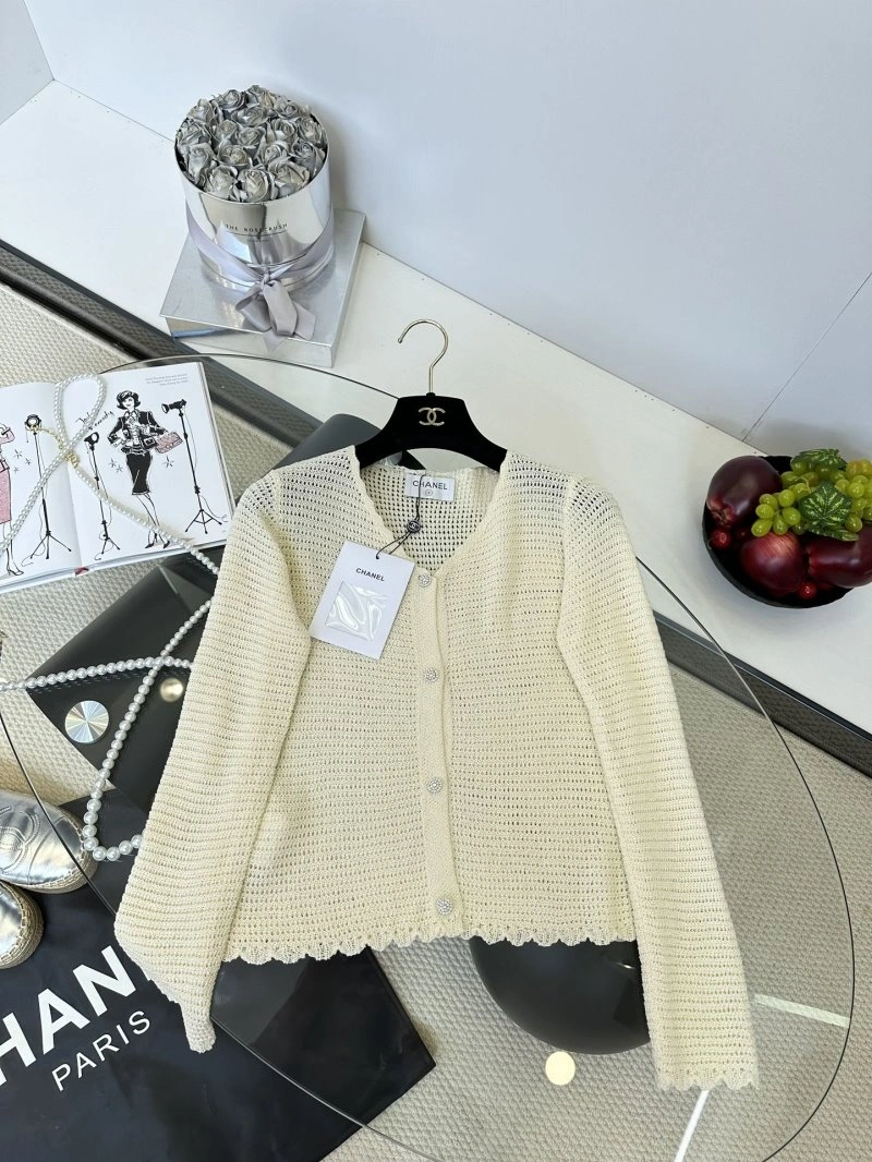 Original Chanel Sweaters 110397