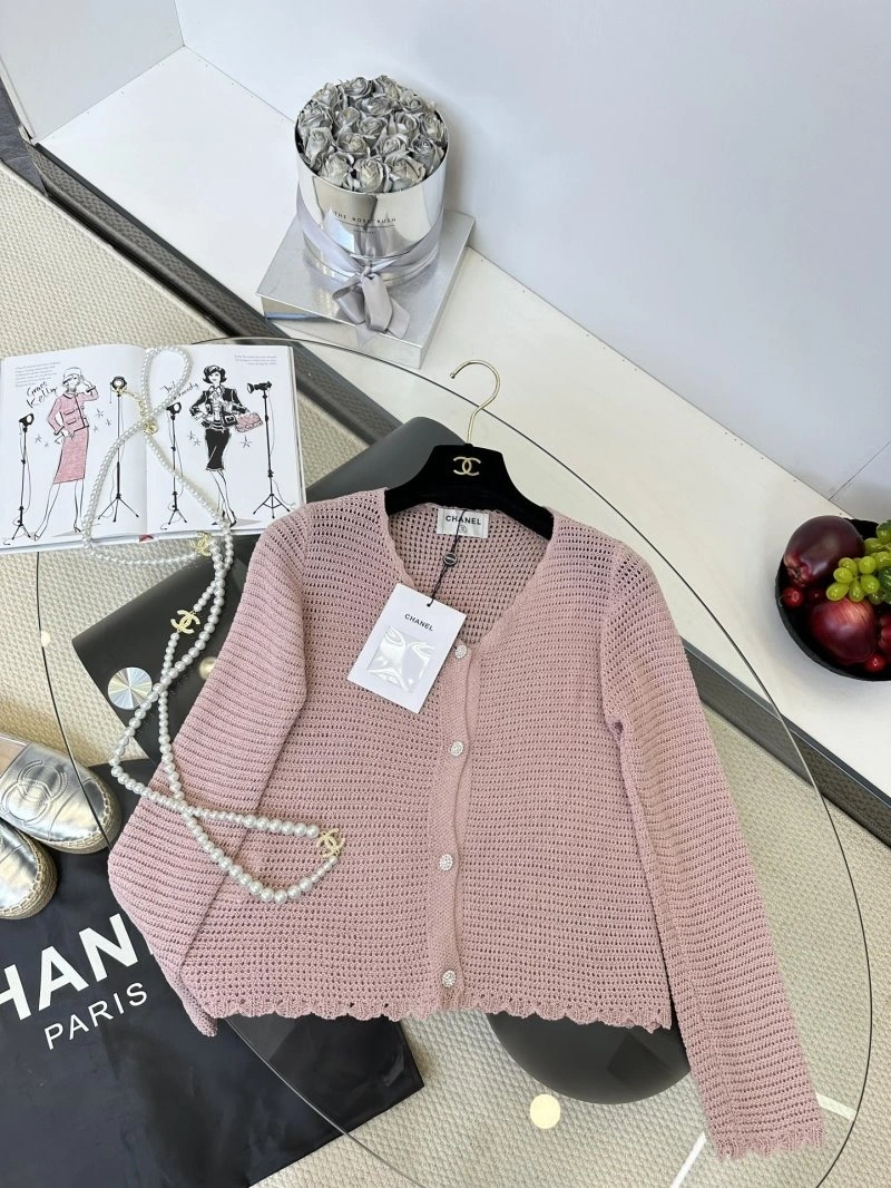Original Chanel Sweaters 110397