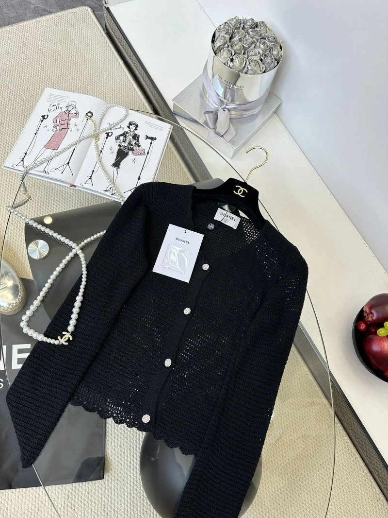 Original Chanel Sweaters 110397