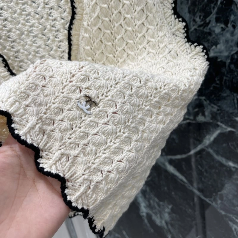 Chanel Sweaters MultiPurpose 110395