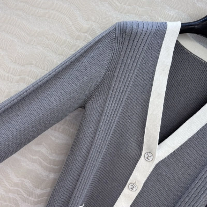 ModernLook Chanel Sweaters 110388