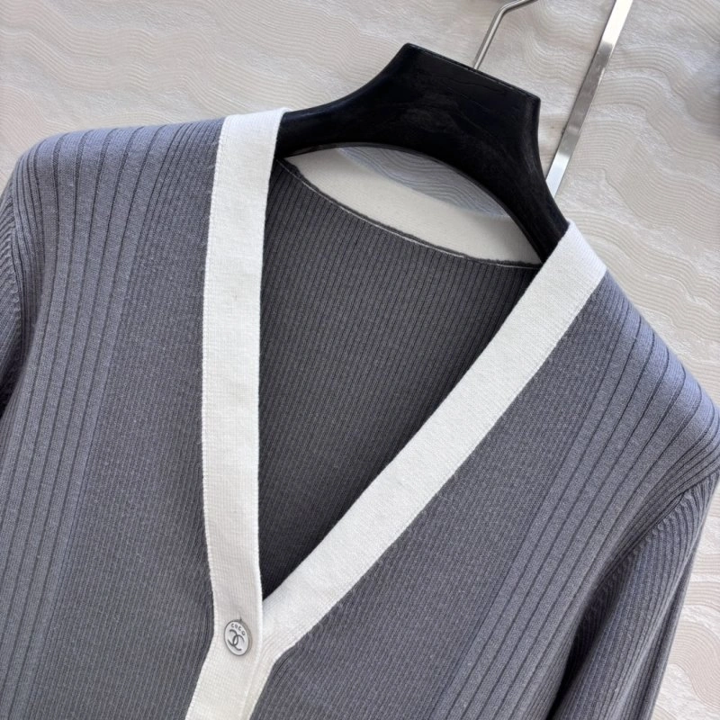 ModernLook Chanel Sweaters 110388