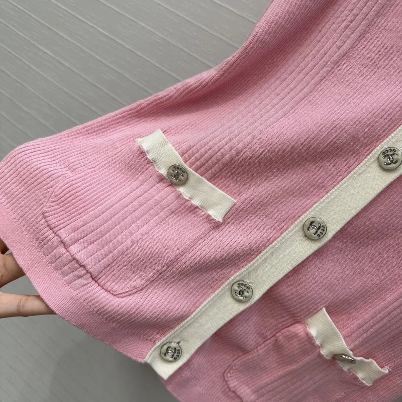 NewStyle Chanel Sweaters 110381