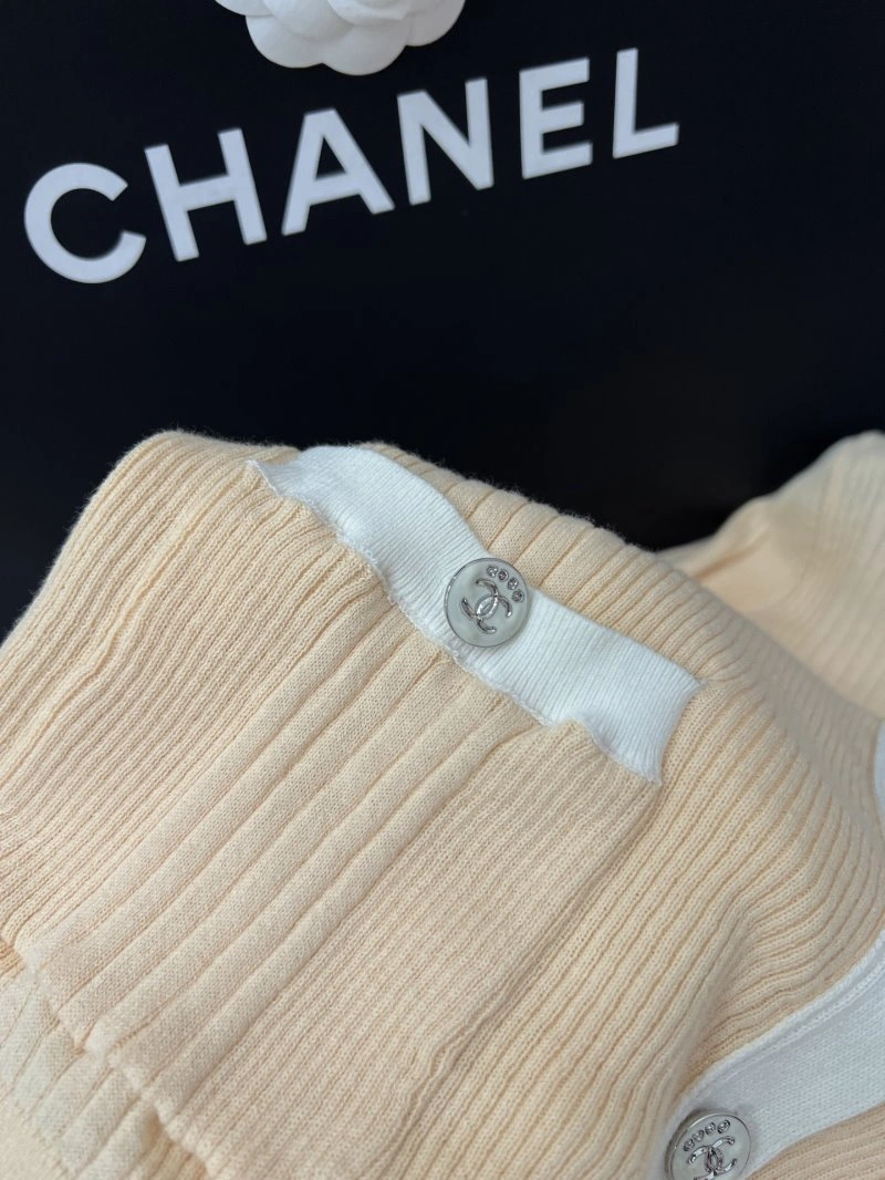 TechFriendly Chanel Sweaters 110380