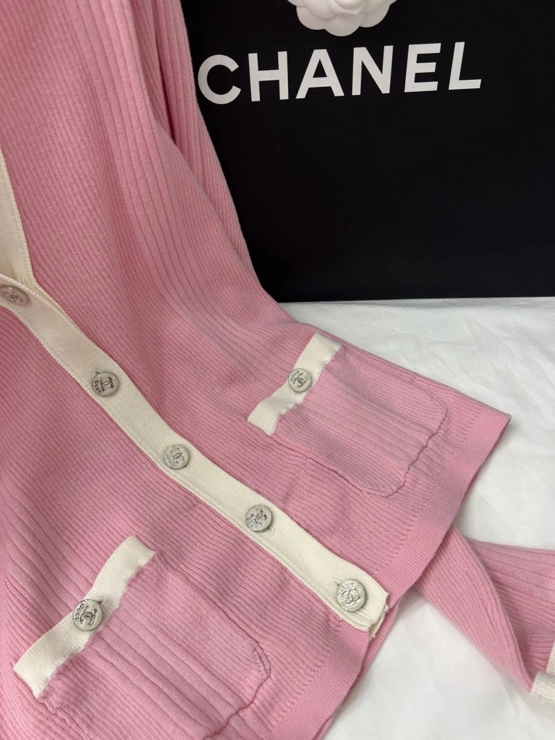 NewStyle Chanel Sweaters 110378
