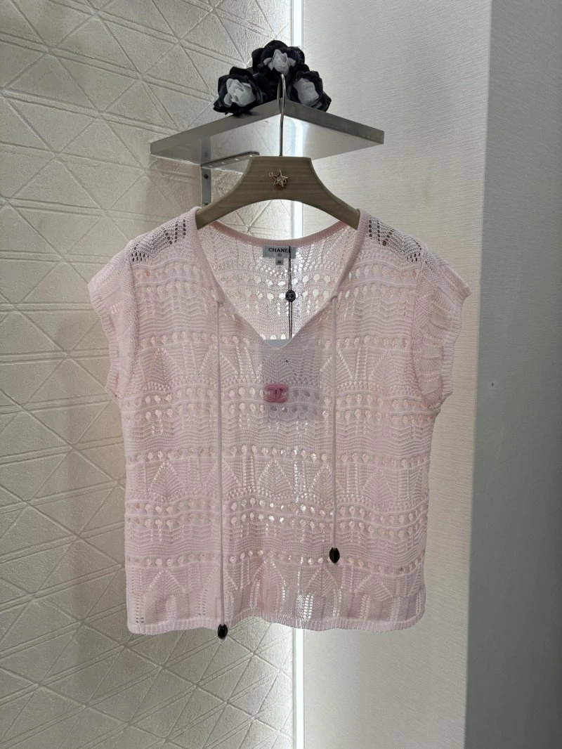 Chanel Sweaters FashionForward 110365