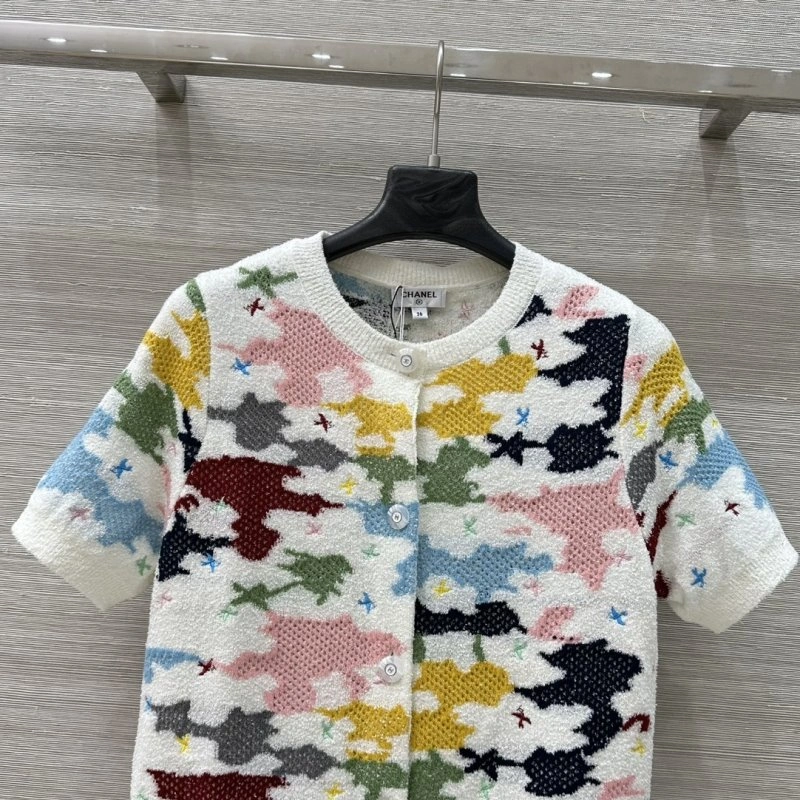 Functional Chanel Sweaters 110363