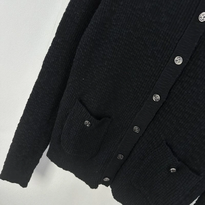 SunProtective Chanel Sweaters 108037