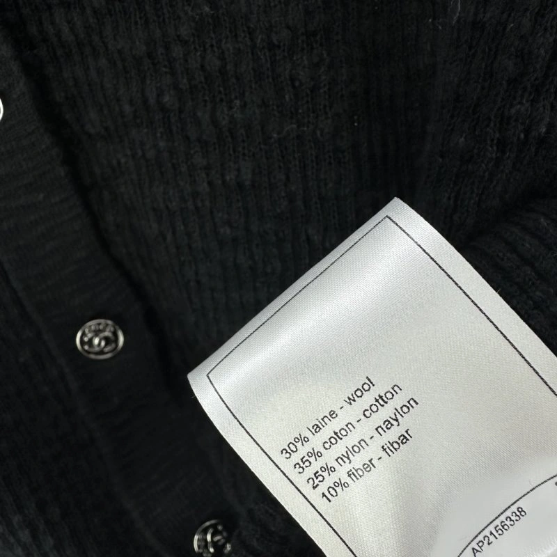SunProtective Chanel Sweaters 108037