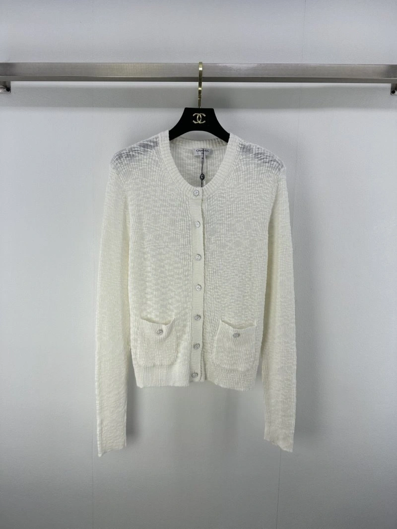 Breathable Chanel Sweaters 108025