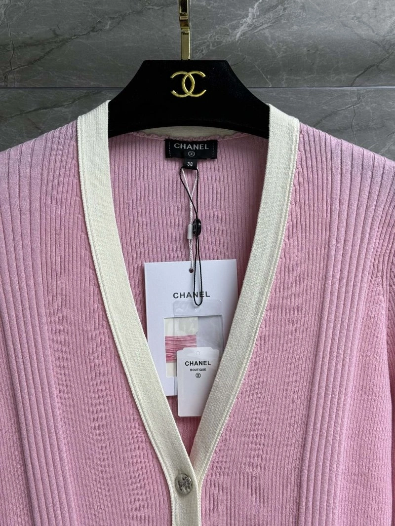 Elegant Chanel Sweaters 108029