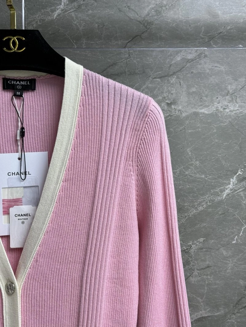 Elegant Chanel Sweaters 108029