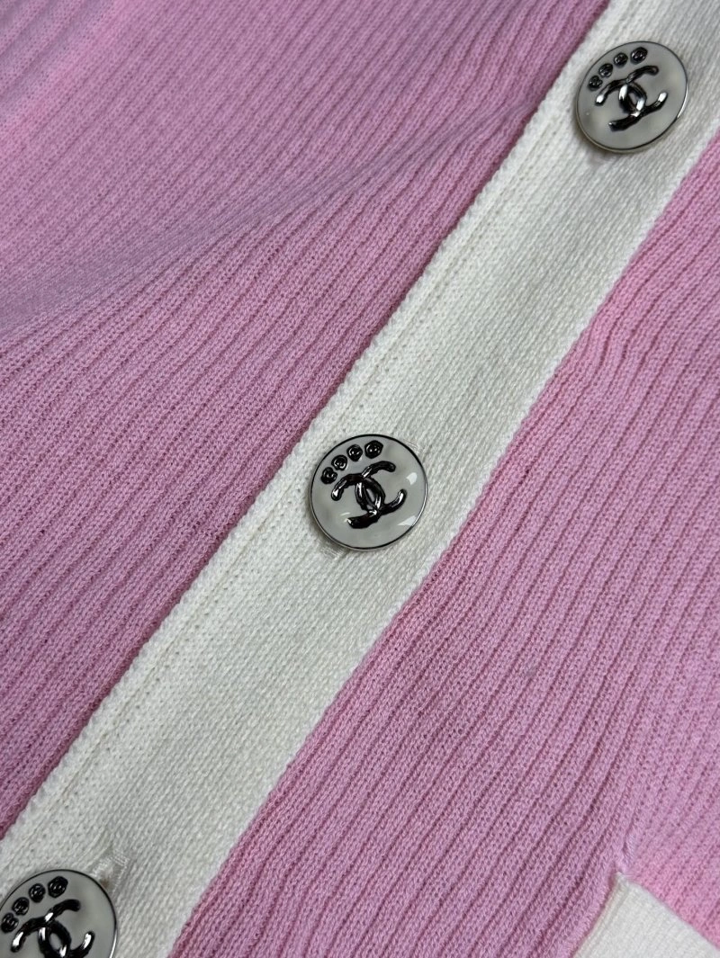 Elegant Chanel Sweaters 108029