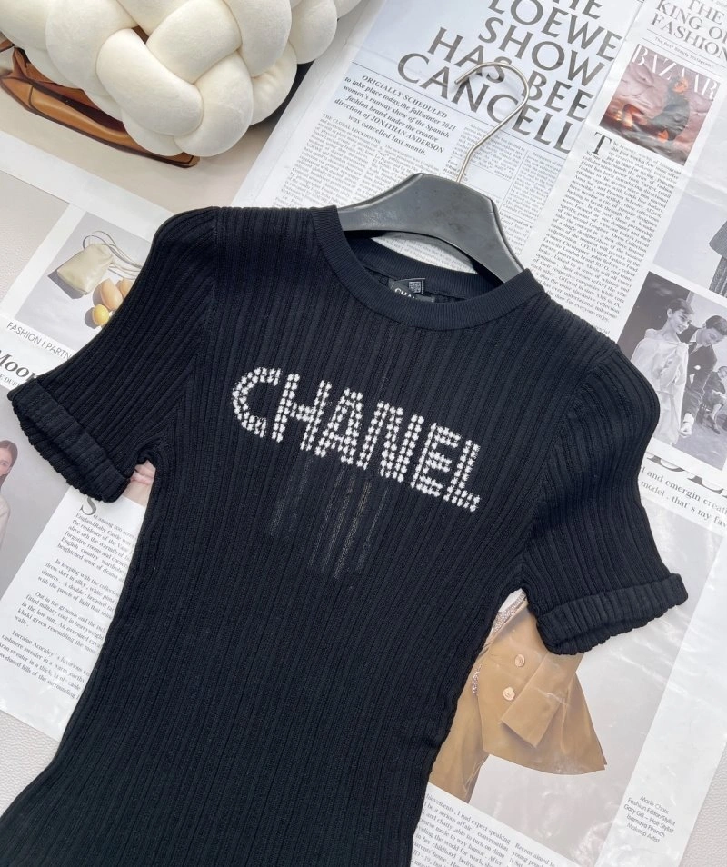 Chanel Sweaters Refined 109724