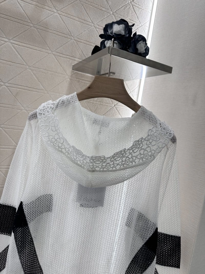 UrbanStyle Chanel Sweaters 109702