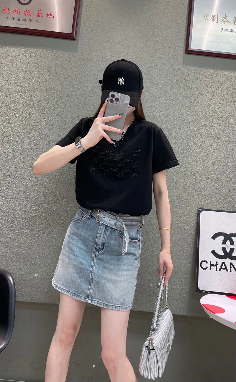 Chanel T-Shirts Attractive 111404