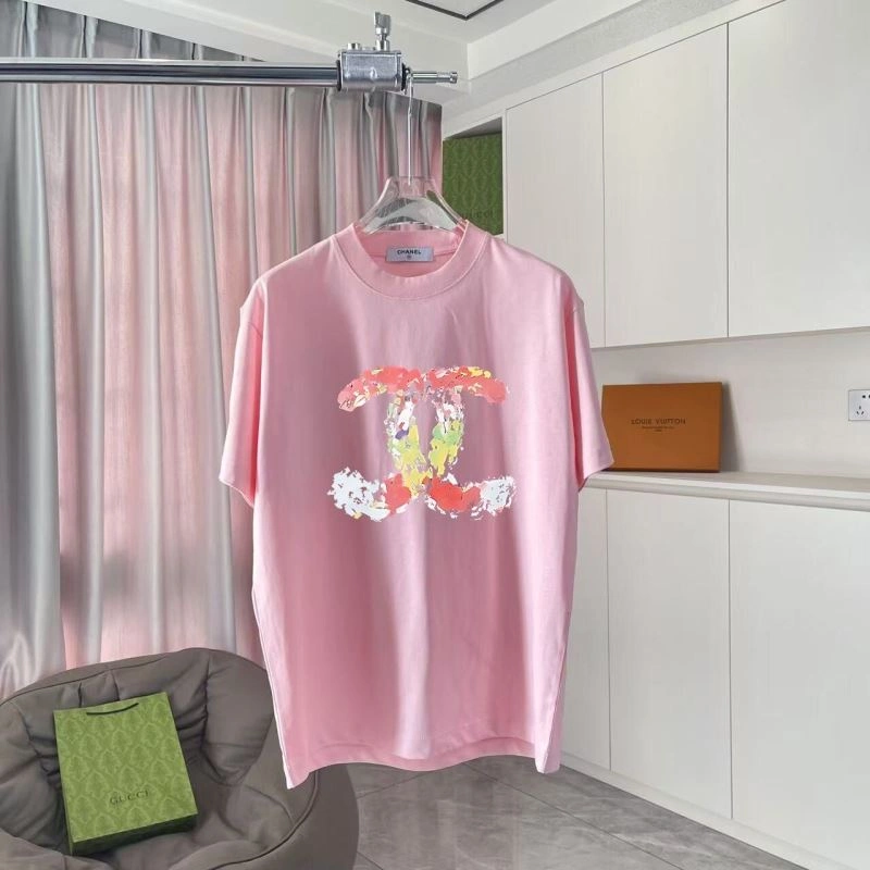 Cozy Chanel T-Shirts 111100