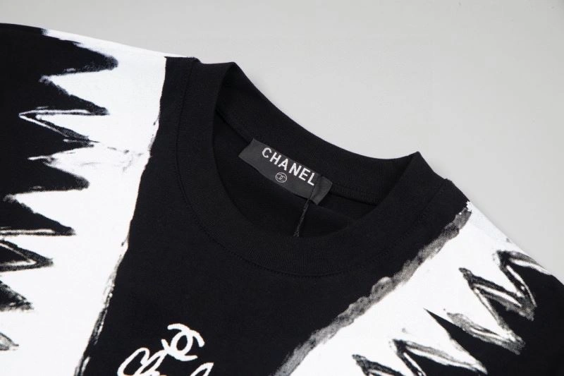 Chanel T-Shirts Upgraded 111385