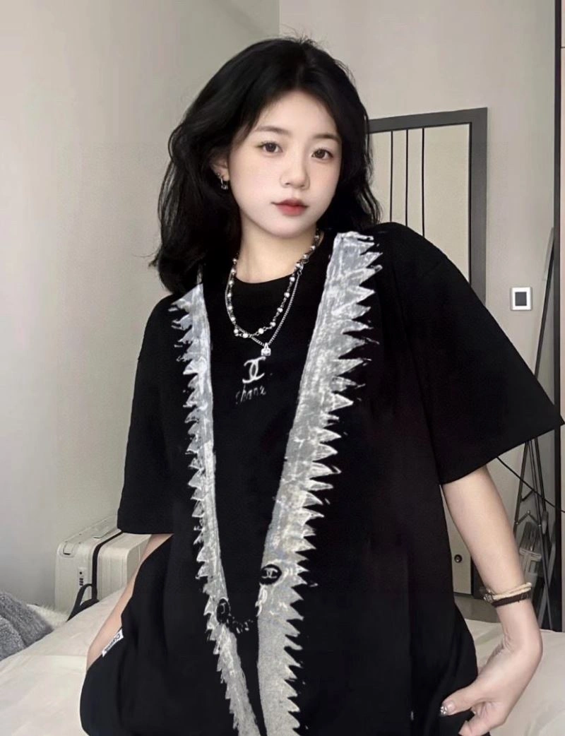 Chanel T-Shirts Upgraded 111385