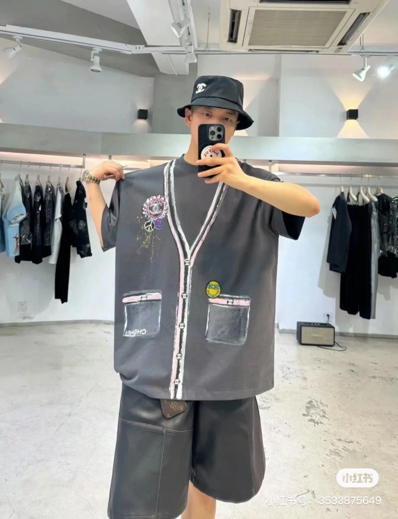 Colorful Chanel T-Shirts 111390
