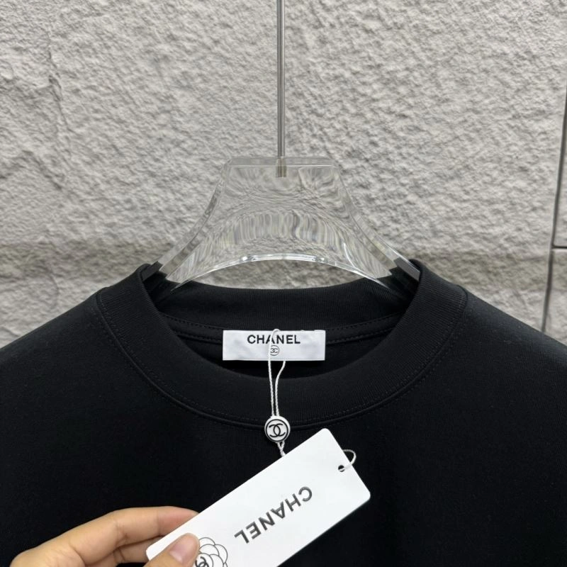 Chanel T-Shirts Effortless 111393