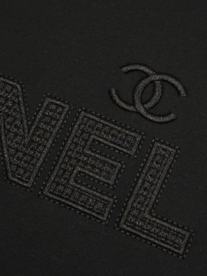 Chanel T-Shirts SmoothTexture 111401